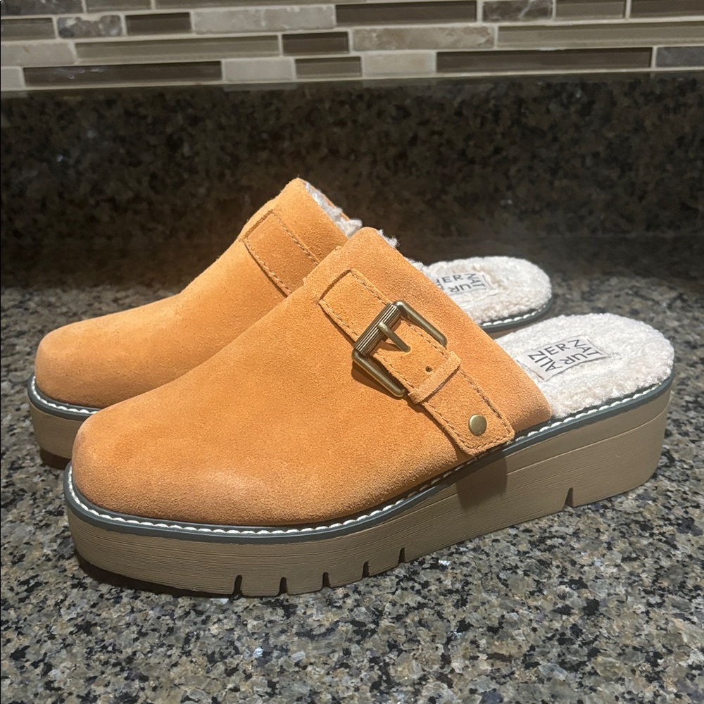 Naturalize Orange suede clogs NEW